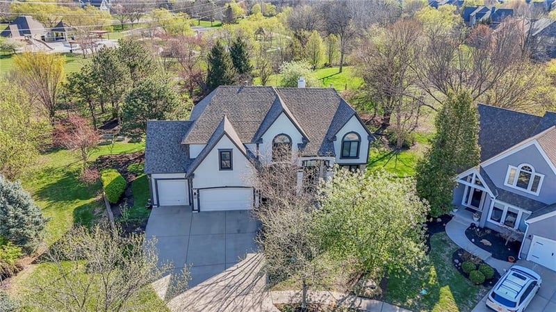 14413 Perry St, Overland Park, KS 66221