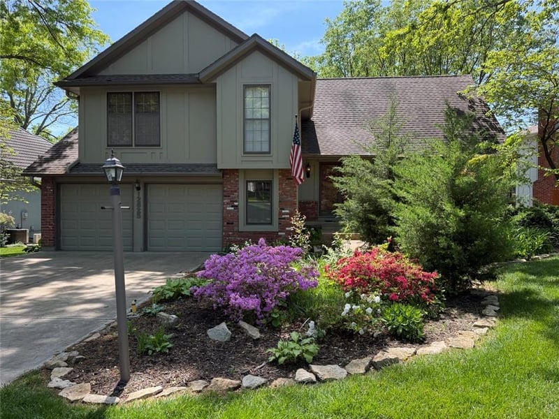 12825 117th St, Overland Park, KS 66210