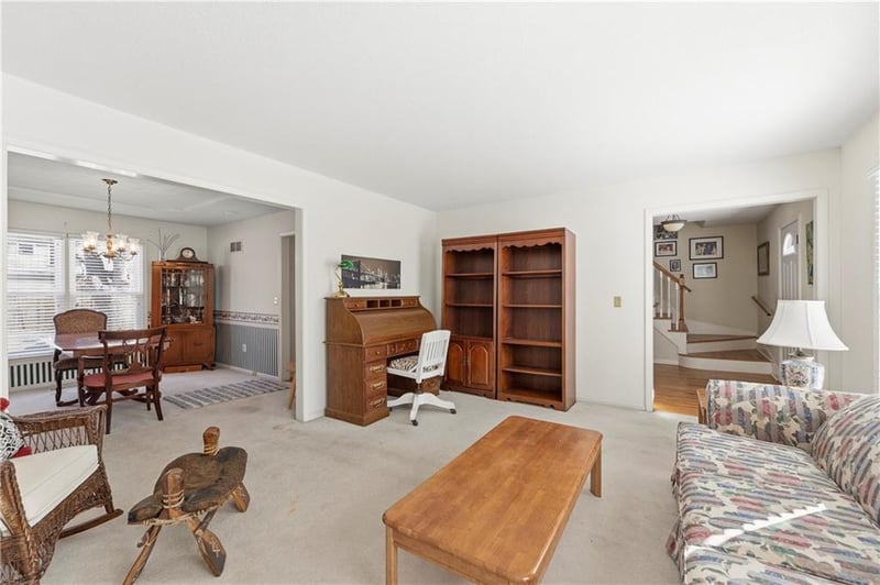 11602 99th Pl, Overland Park, KS 66214