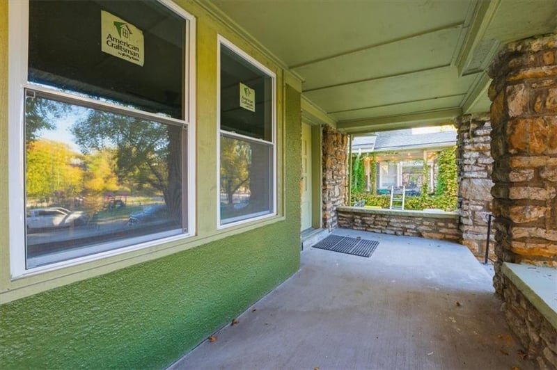 4107 Kenwood Ave, Kansas City, MO 64110