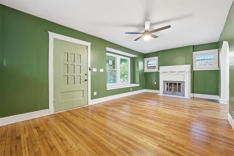 4107 Kenwood Ave, Kansas City, MO 64110