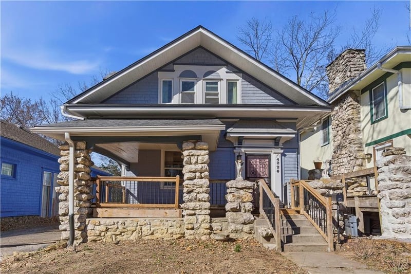 4226 Charlotte St, Kansas City, MO 64110