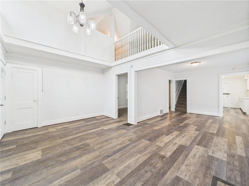 5611 Olive St, Kansas City, MO 64130