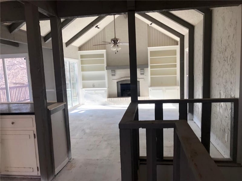 6012 Woodside Ave, Kansas City, MO 64133