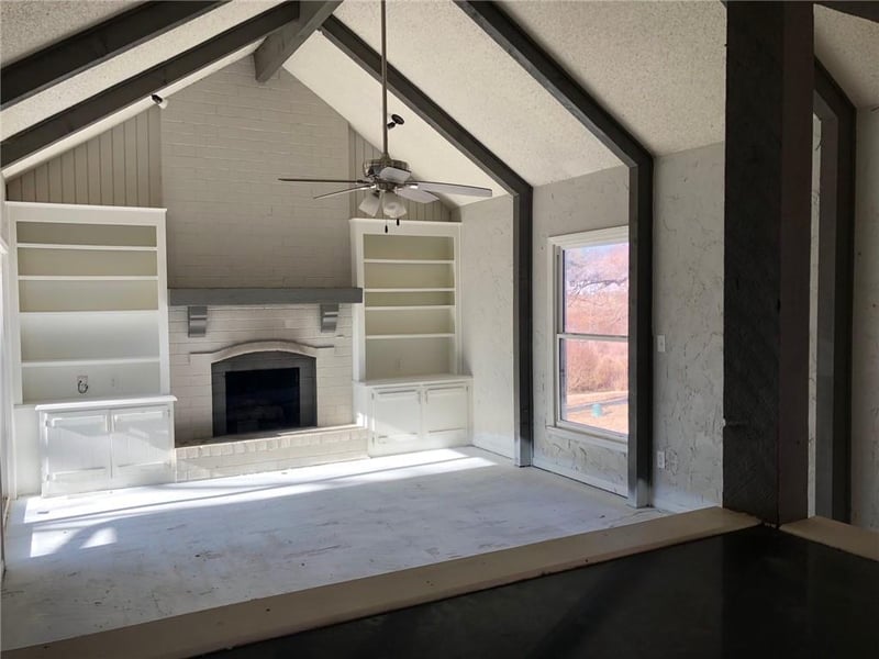 6012 Woodside Ave, Kansas City, MO 64133