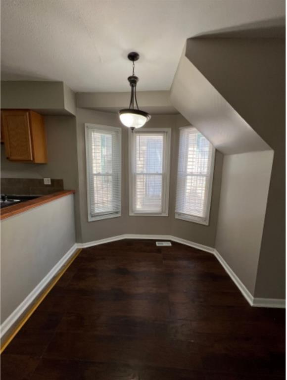 3421 24th St, Kansas City, MO 64127