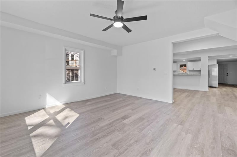 325 Elm St, Ottawa, KS 66067
