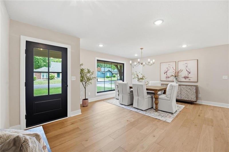 7401 W 101st St, Overland Park, KS 66212