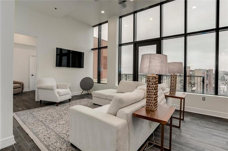 2940 Baltimore Ave #1505, Kansas City, MO 64108