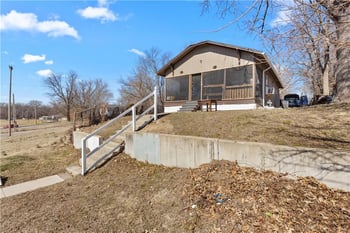 1740 Haskell Ave, Kansas City, KS 66104