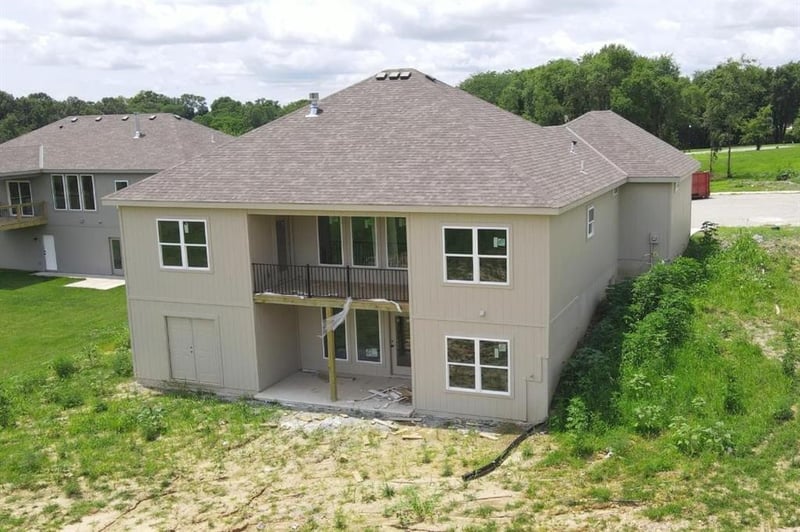 107 Johnson Cir, Dearborn, MO 64439
