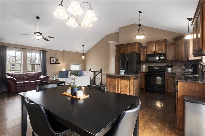 8611 116th St, Kansas City, MO 64157