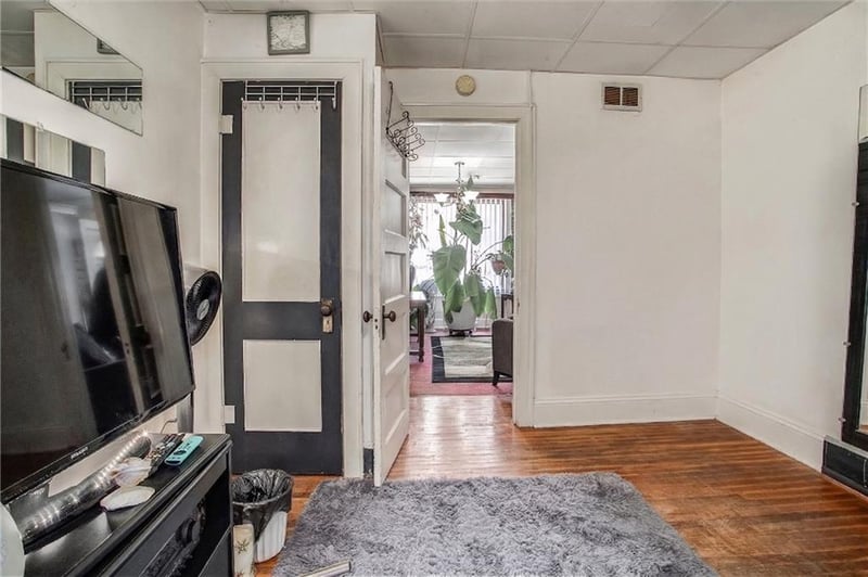 1322 34th St, Kansas City, KS 66102