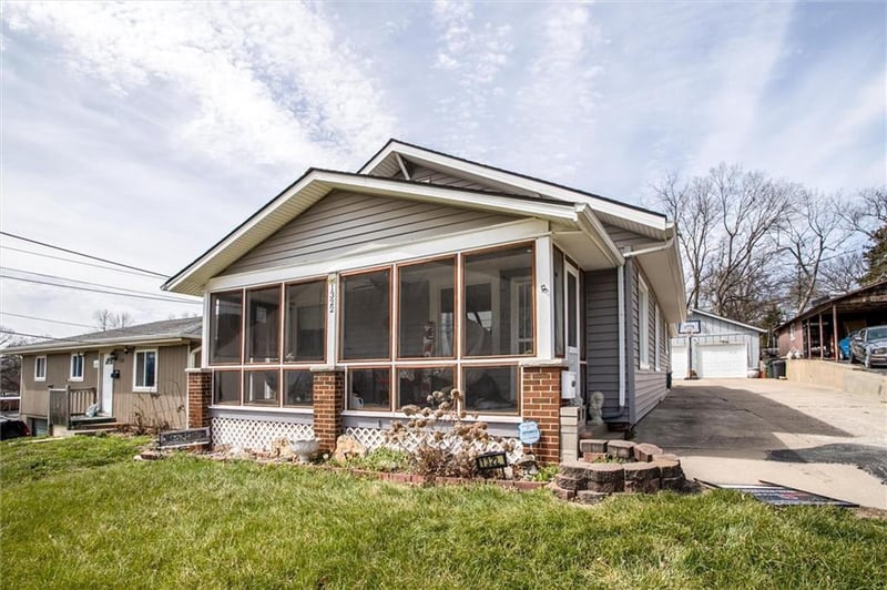 1322 34th St, Kansas City, KS 66102