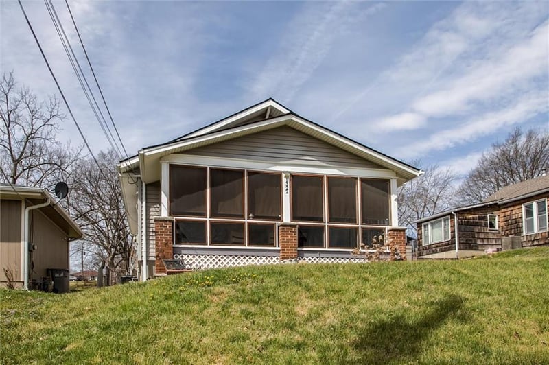 1322 34th St, Kansas City, KS 66102