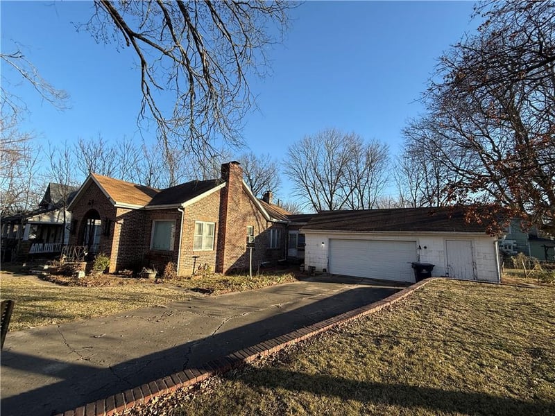 717 Poplar St, Independence, KS 67301
