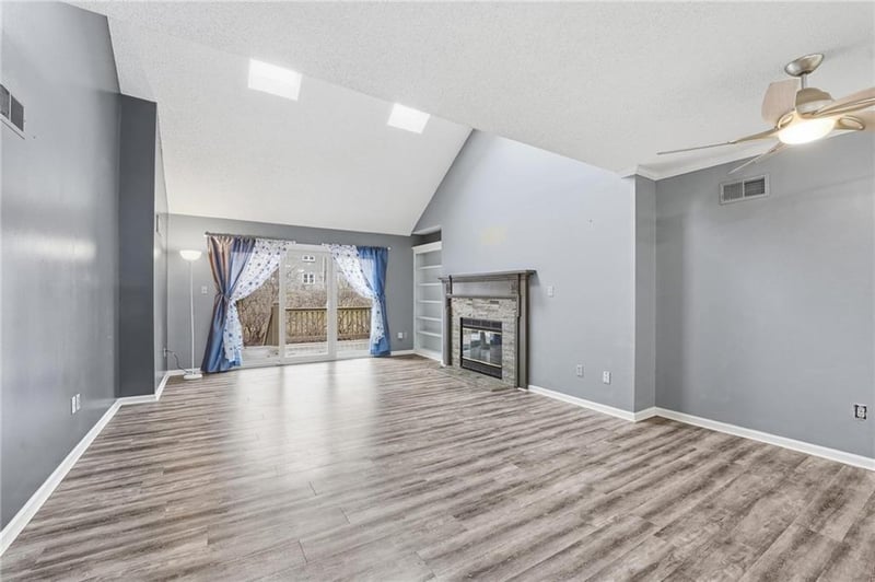 212 Hansen Ct, Independence, MO 64055