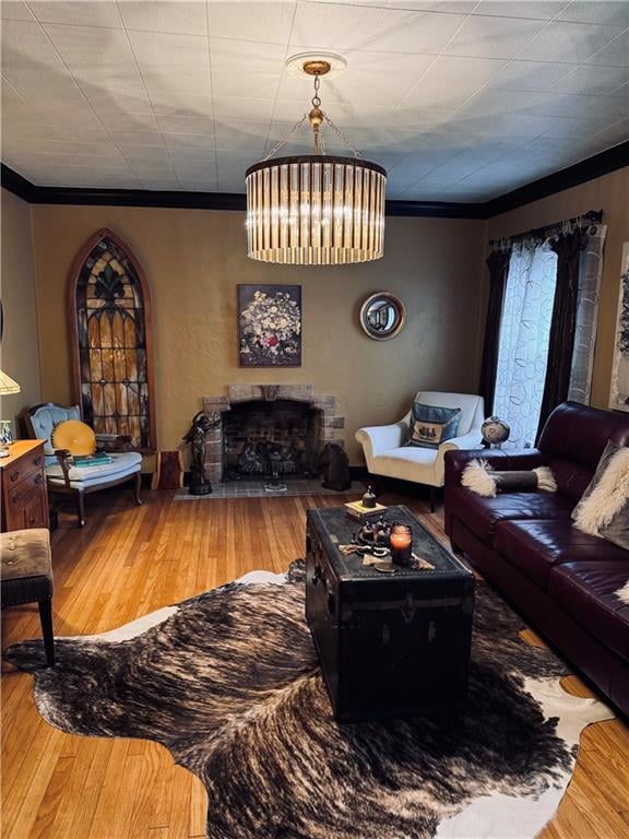 3921 Sunrise Dr, Kansas City, MO 64123