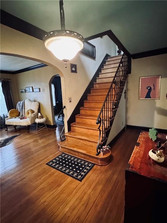 3921 Sunrise Dr, Kansas City, MO 64123