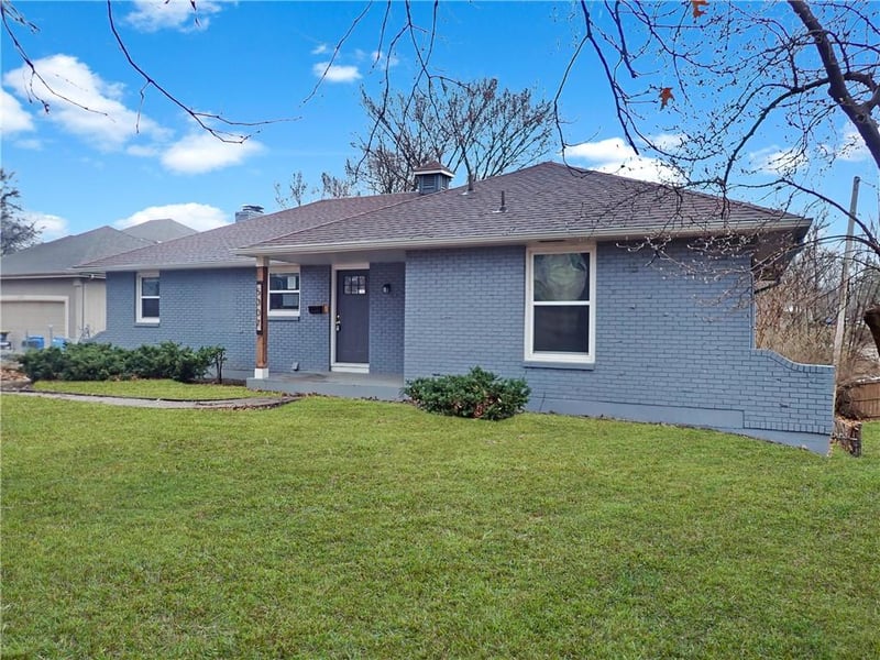 5307 Lewis Ave, Kansas City, MO 64129