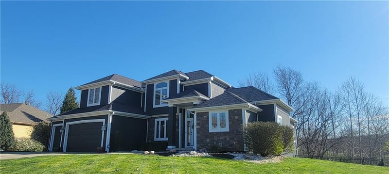 1516 92nd Ter, Kansas City, MO 64155