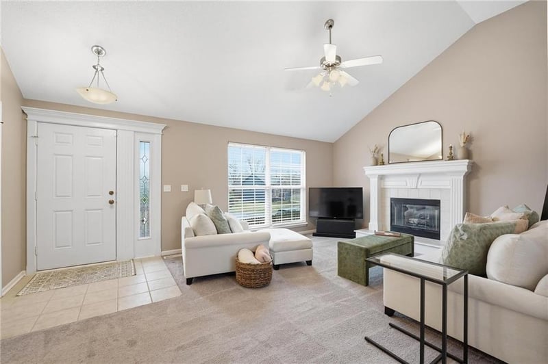 10312 N Cypress Ave, Kansas City, MO 64156