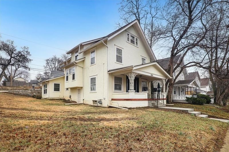 4601 State Line Rd, Kansas City, MO 64112