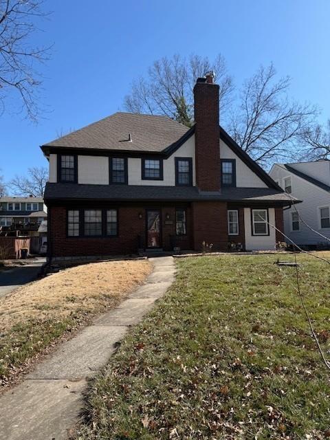 5711 Cherry St, Kansas City, MO 64110