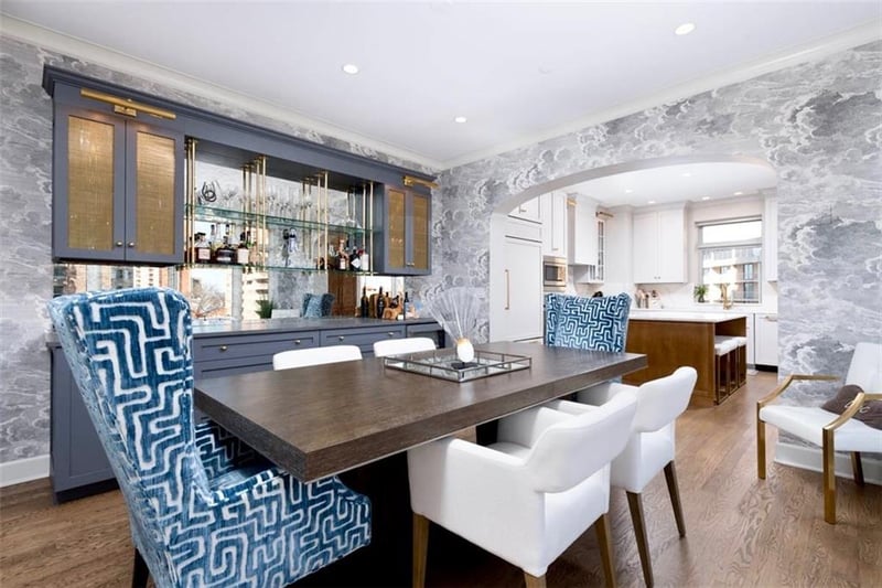 400 49th Ter #2056, Kansas City, MO 64112