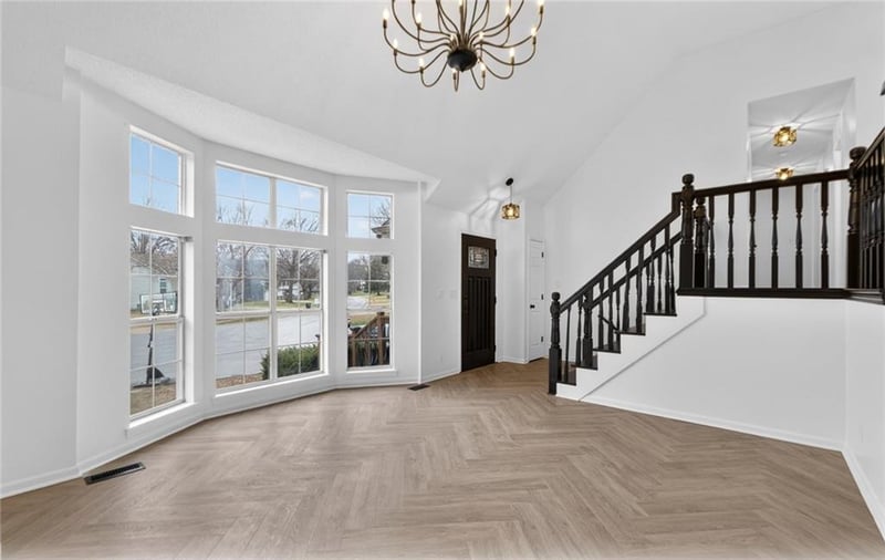 8000 148th St, Overland Park, KS 66223