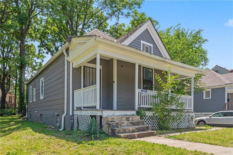 2915 Wabash Ave, Kansas City, MO 64109