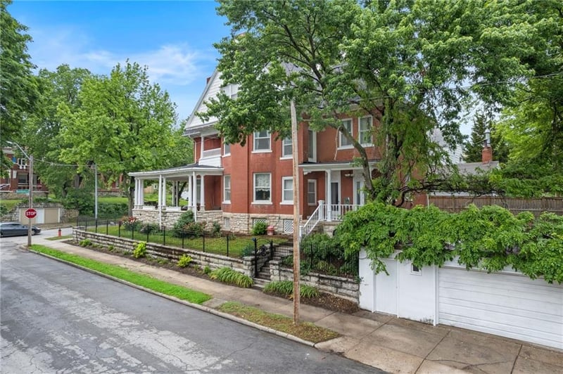 415 Benton Blvd, Kansas City, MO 64124