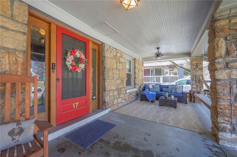 17 58th St, Kansas City, MO 64113