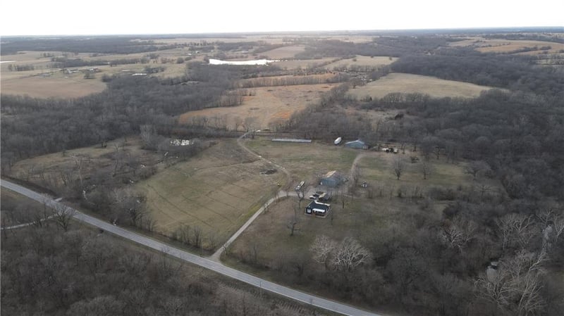 29210 Ssr D Hw, Cleveland, MO 64734