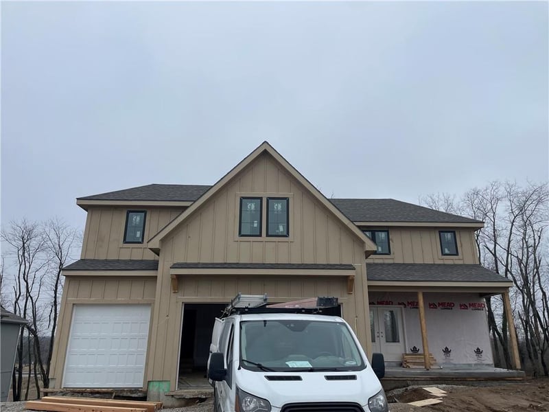 1953 Longview Dr, Liberty, MO 64068