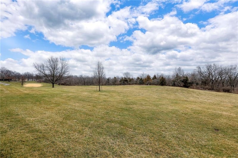 12007 86 St, Kansas City, MO 64138