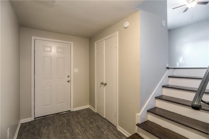 15300 36th Ter, Independence, MO 64055
