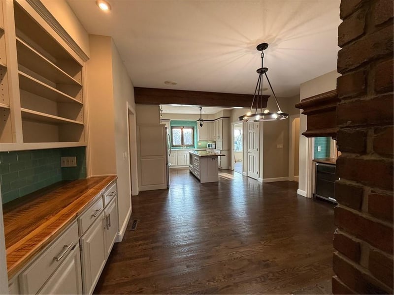 6807 Cedar Bend N/A, Kansas City, MO 64152