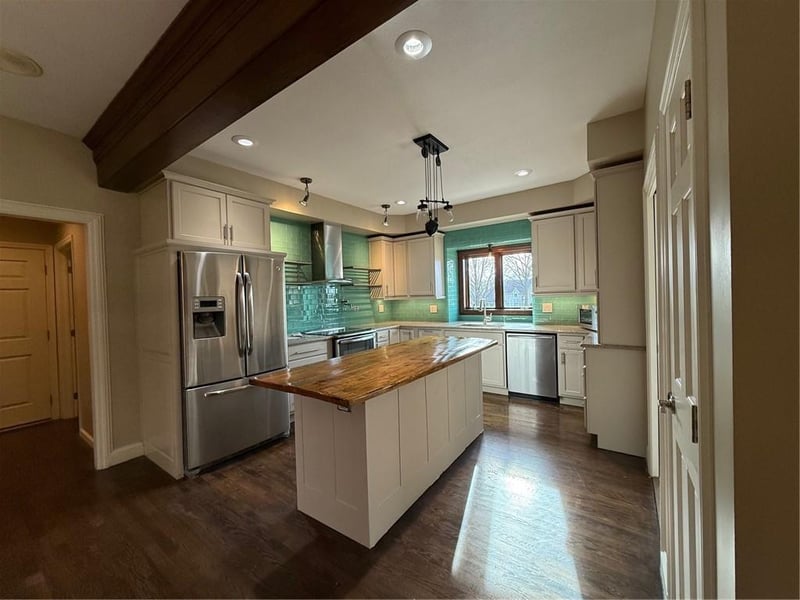 6807 Cedar Bend N/A, Kansas City, MO 64152