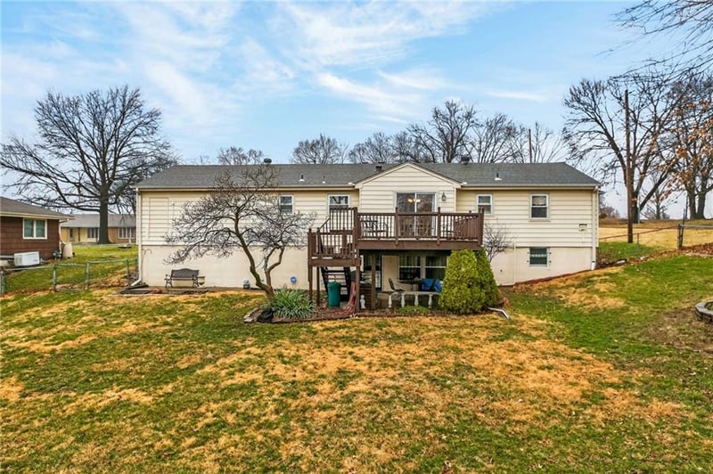 3803 62nd Ter, Kansas City, MO 64151