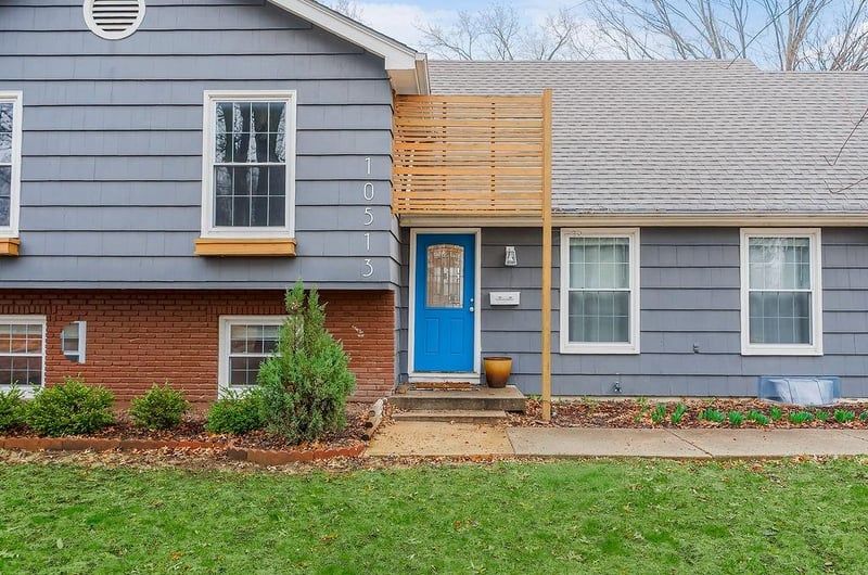 10513 Mersington Ave, Kansas City, MO 64137