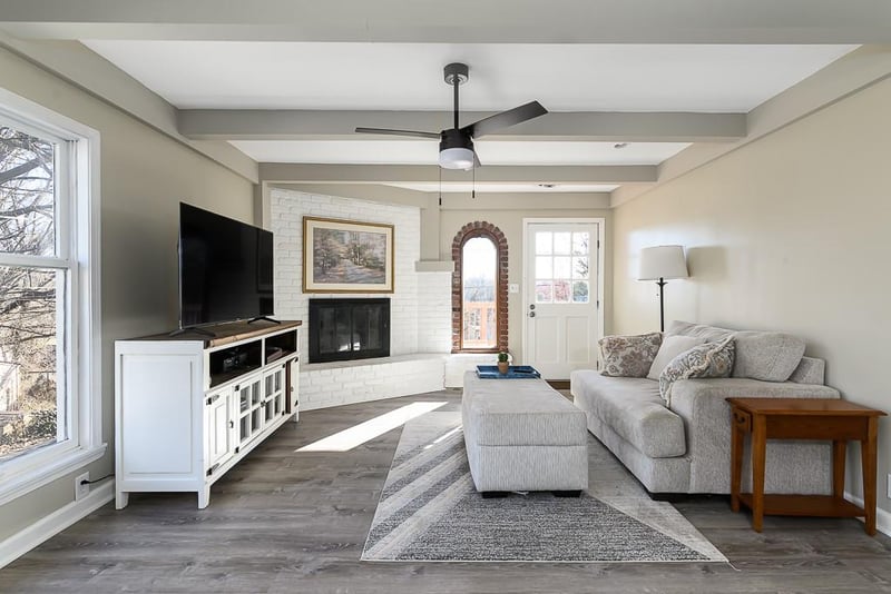 2419 49th St, Kansas City, KS 66104