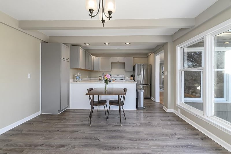 2419 49th St, Kansas City, KS 66104