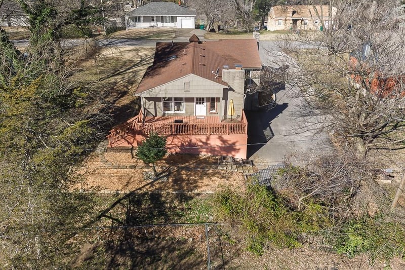 2419 49th St, Kansas City, KS 66104