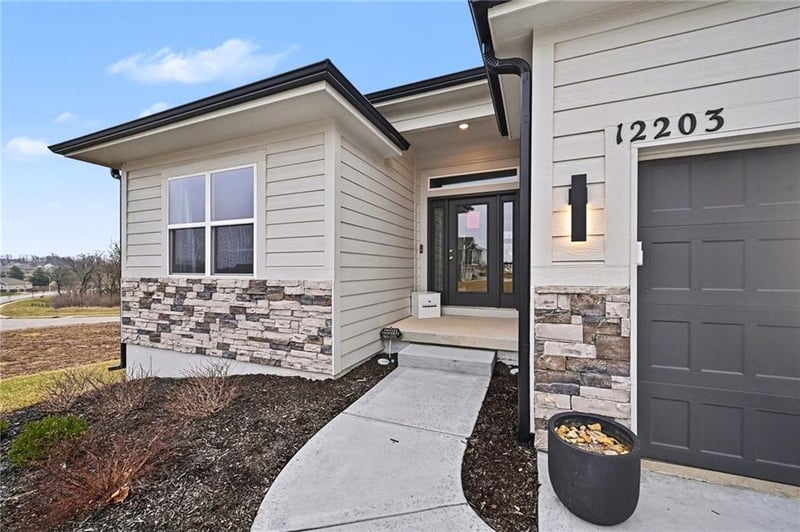 12203 N Virginia Ave, Kansas City, MO 64165