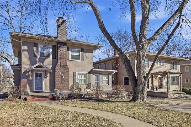 5921 Wornall Rd, Kansas City, MO 64113