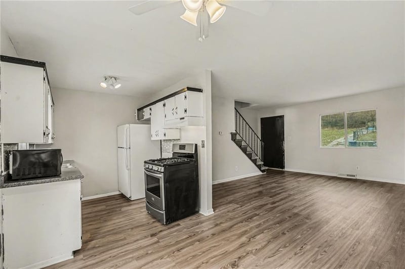 1828-1830 48th St, Kansas City, MO 64130