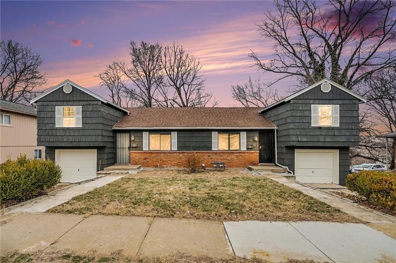 1828-1830 48th St, Kansas City, MO 64130