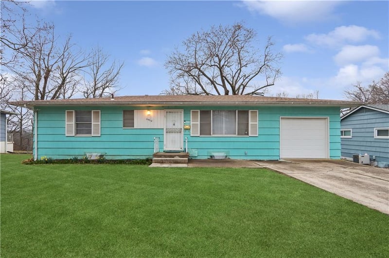 11412 Myrtle Ave, Kansas City, MO 64137