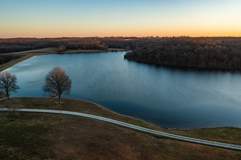 23076 Springdale Rd, Easton, KS 66020